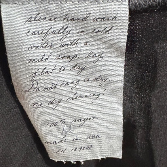 Raquel Allegra Black Satin Single Button Closure Fold Over Pocket Blazer Size 0 - Picture 14 of 15